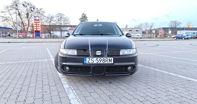 Seat Leon cena 8500 przebieg: 297000, rok produkcji 2004 z Szczecin małe 121